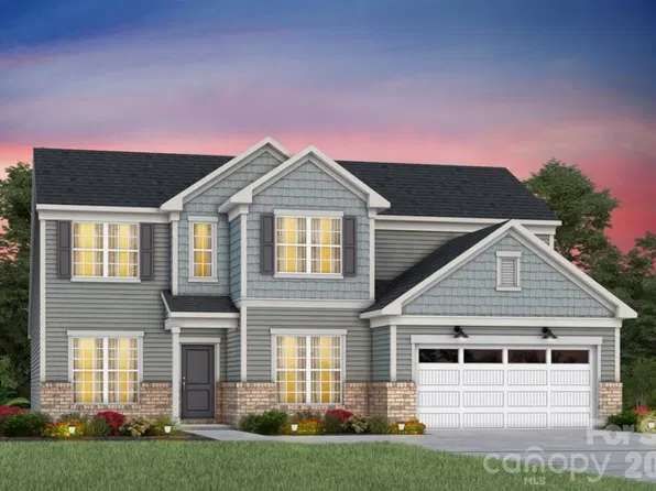7689 Pedigree Cir, Lancaster, SC 29720