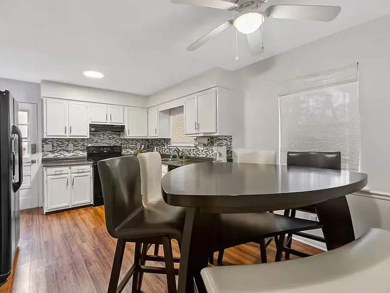 805 Horton Rd — Photo 5