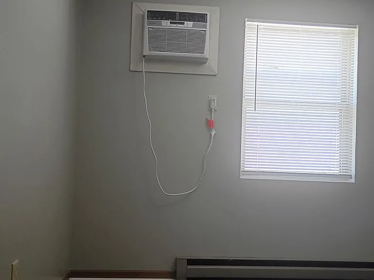 408 S Walnut St #2 — Photo 7