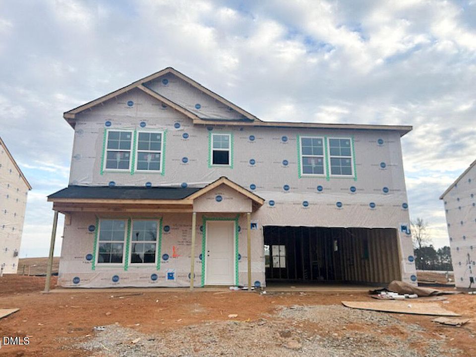 1st image of 48 Plantation Dr