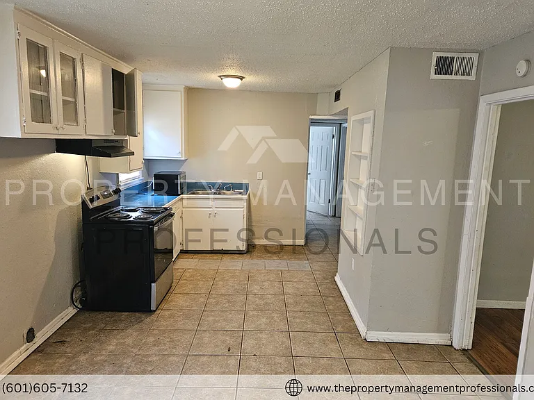 1324 Marydale Dr — Photo 14