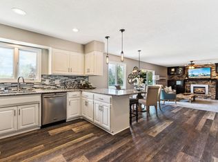 4681 141st St W, Apple Valley, MN 55124
