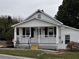 613 Bankert Rd, Hanover, PA 17331