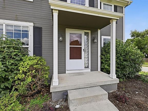 4th image of 4602 Park Ln