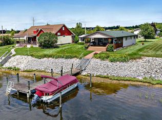 1560 Tecumseh Rd, Cheboygan, MI 49721