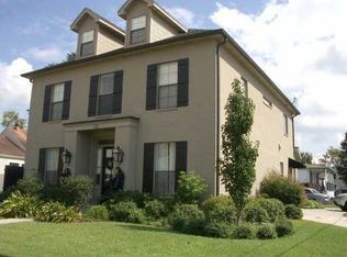 711 Ridgewood Dr, Metairie, LA 70001