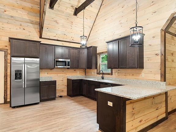 5th image of 4446 E Scenic Dr
