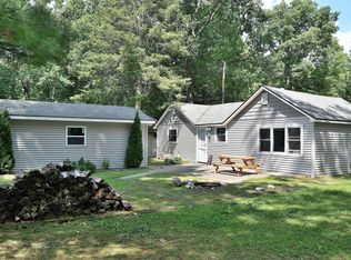 132 Stratford Dr, Prudenville, MI