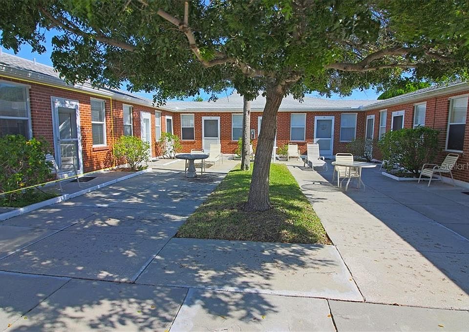 1st image of 908 Villas Dr Unit 19