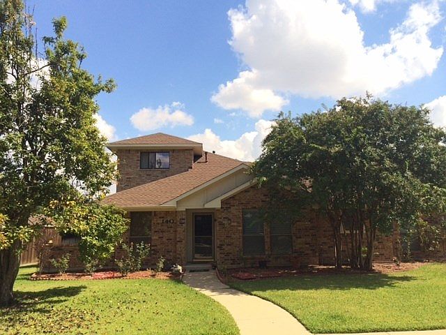 1st image of 140 Simmons Dr