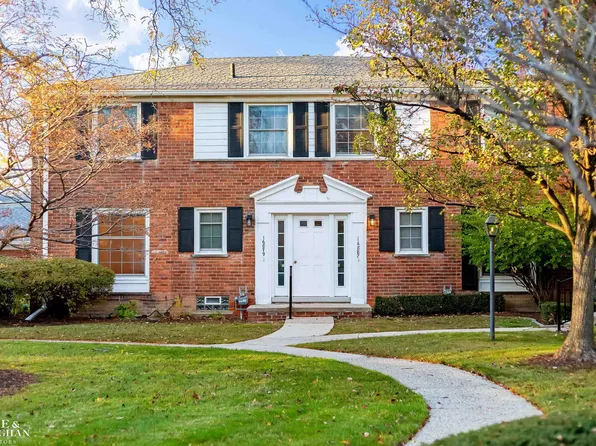 16879 Saint Paul St, Grosse Pointe, MI 48230