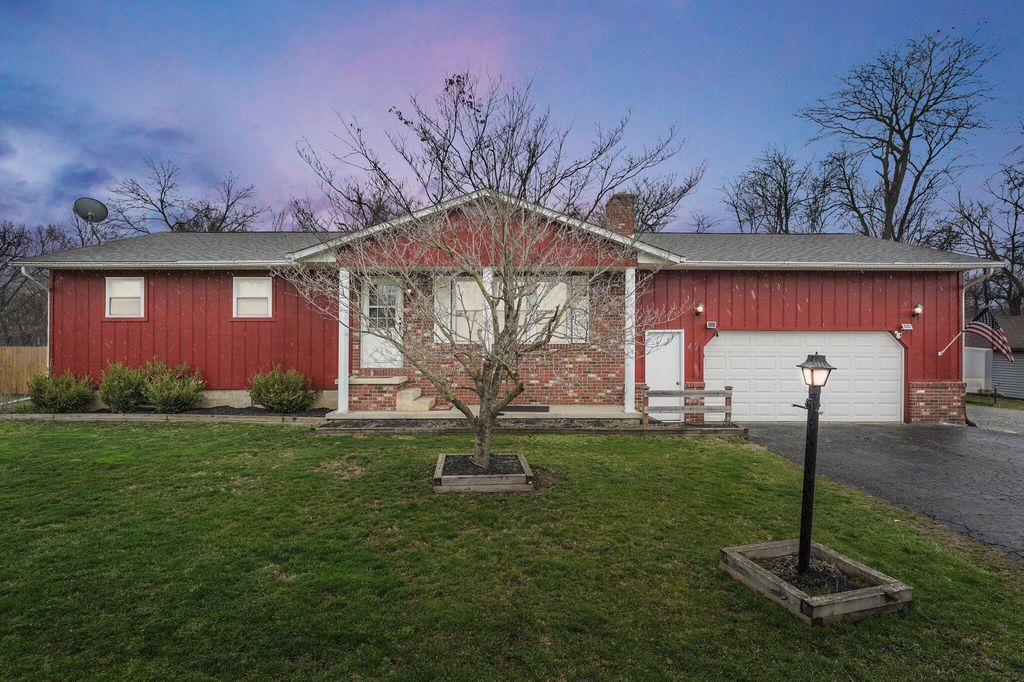 Real estate listing image