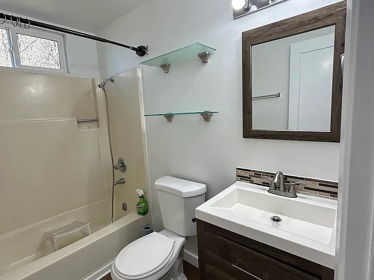 135 Onyx St #7 — Photo 13