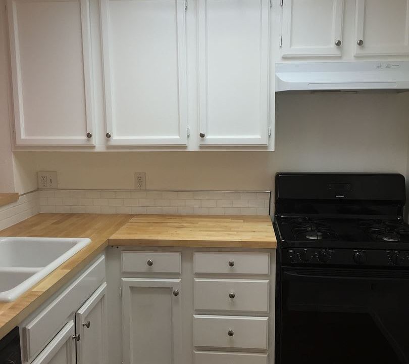 1st image of 21826 Saticoy St APT 2