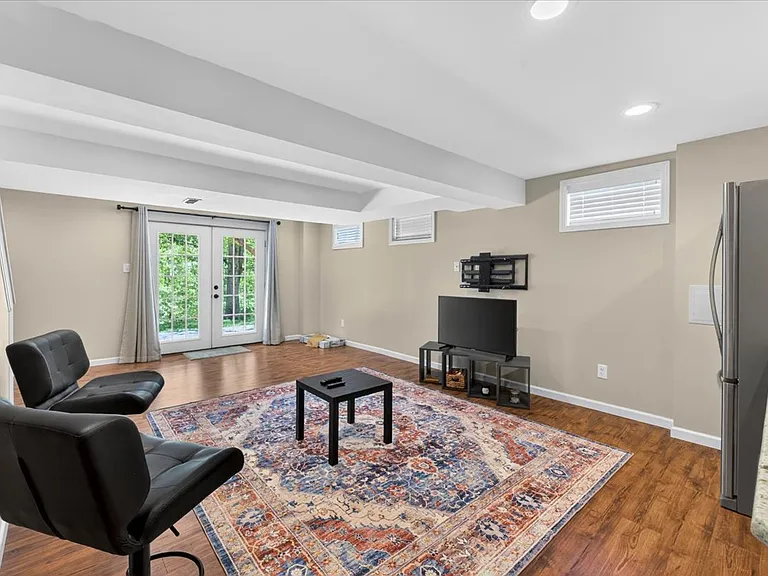 630 Cascade Lake Dr — Photo 12