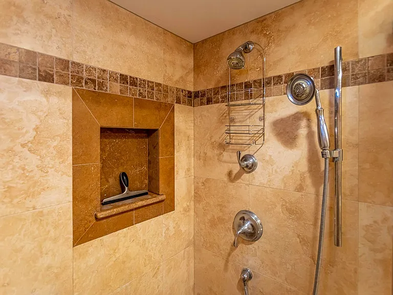 44 Kanani Rd #4-204 — Photo 15