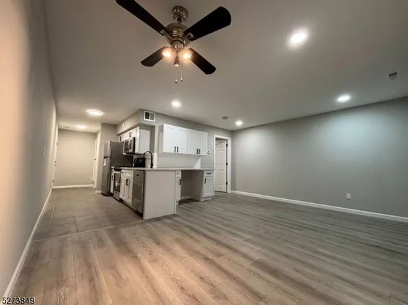 3 Sugar Loaf Ct #4, Vernon Twp., NJ 07462