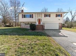 2207 Wolf St, Fort Washington, MD 20744