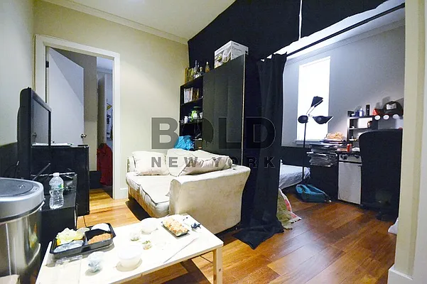 Rented by Bold New York | media 34