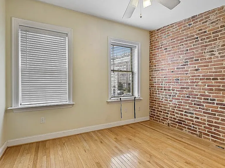627 S Dean St — Photo 22