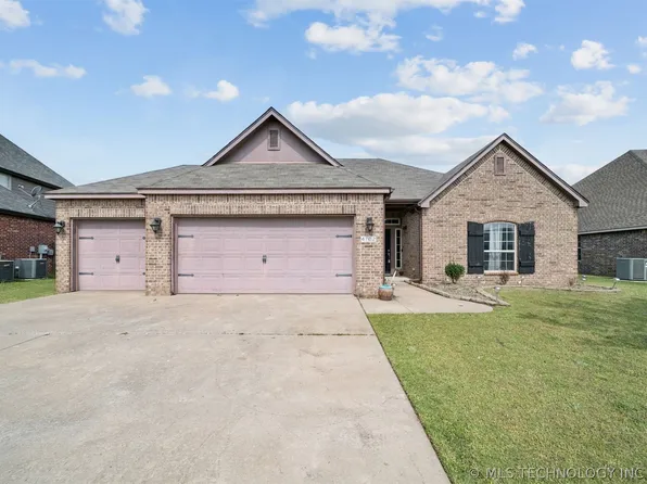 4702 S 186th East Ave, Tulsa, OK 74134