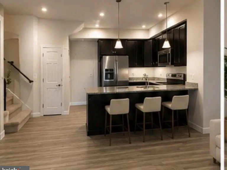 42595 Burbank Ter — Photo 15