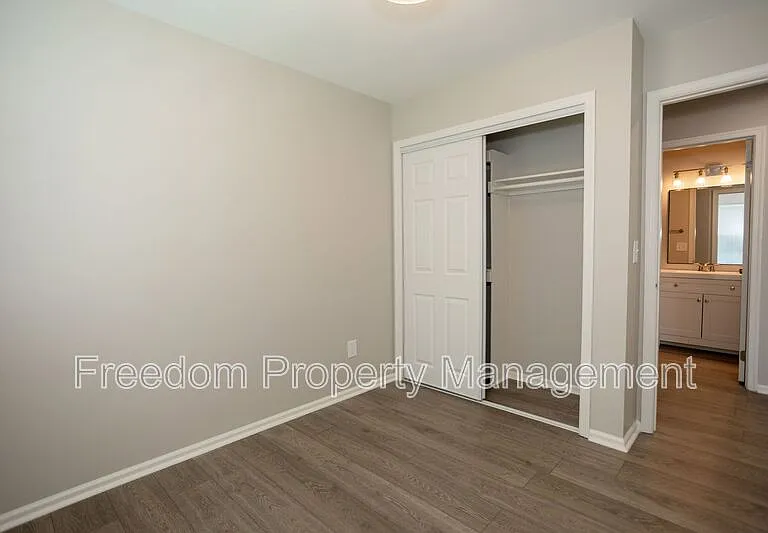 10116 Wimbledon Ct — Photo 44