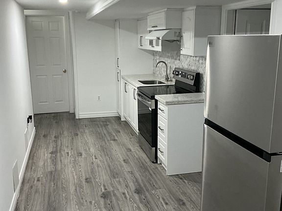 5th image of 88 Casabel Dr #Basement