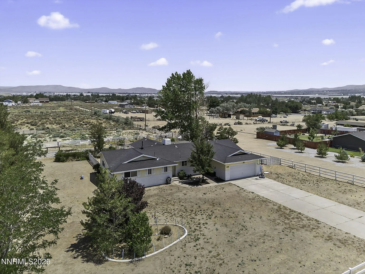 10690 Santa Fe Rd photo 1