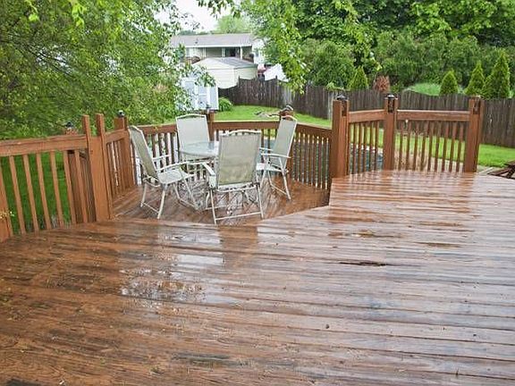 Large Deck