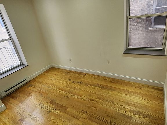 2nd image of 220 W 107th St APT 2G