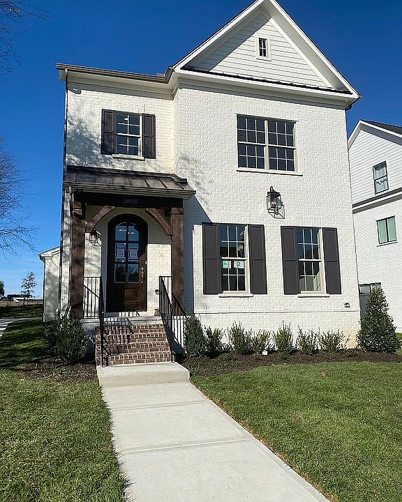 2nd image of 2071 Bushnell Farm Dr