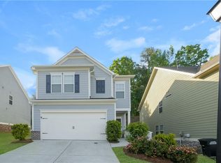 648 Royal Crest Ct, Canton, GA 30115