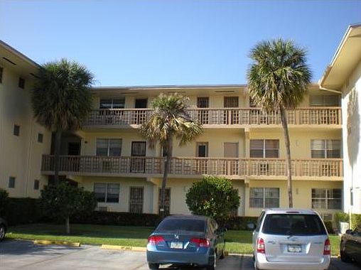 1st image of 1395 NE 167th St APT 105