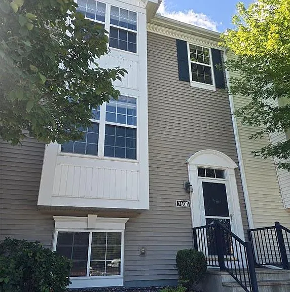 7608 Elm Grove Cir — Photo 1