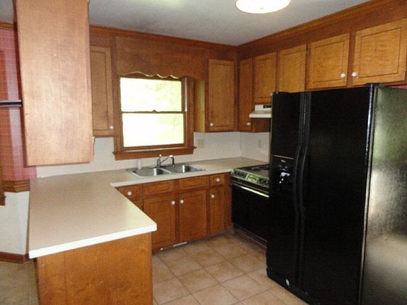3rd image of 3437 Weatherstone Dr