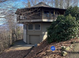 303 S Ridgerunner Rd, Burnsville, NC 28714