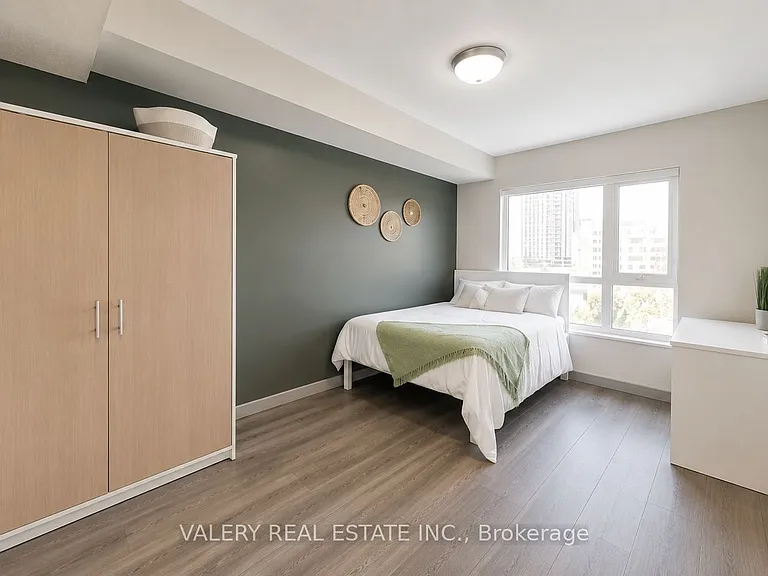 254 Phillip St #504 — Photo 7
