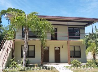 200 Lockhart St APT 1, Daytona Beach, FL 32114