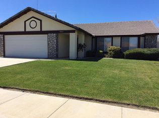 37421 Whitehall Ln, Palmdale, CA 93550