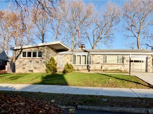 1512 Lois Ln, Bethlehem, PA