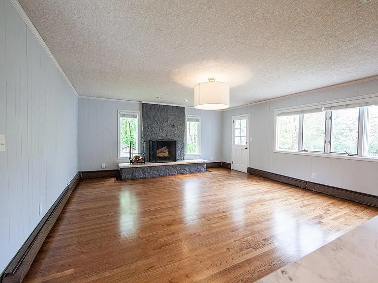 30 Chestnut Hill Pl — Photo 9