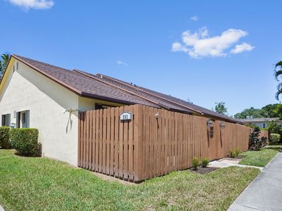 393 Springdale Circle, Palm Springs, FL, 33461