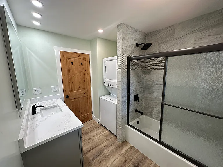 423 Huntridge Dr — Photo 14