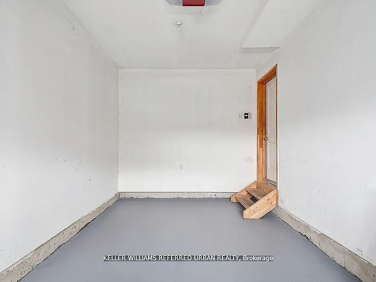 14 Foley Cres — Photo 21