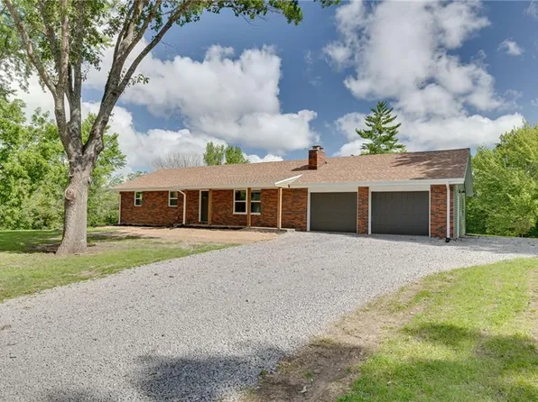 16827 County Road 3082, Cosby, MO 64436