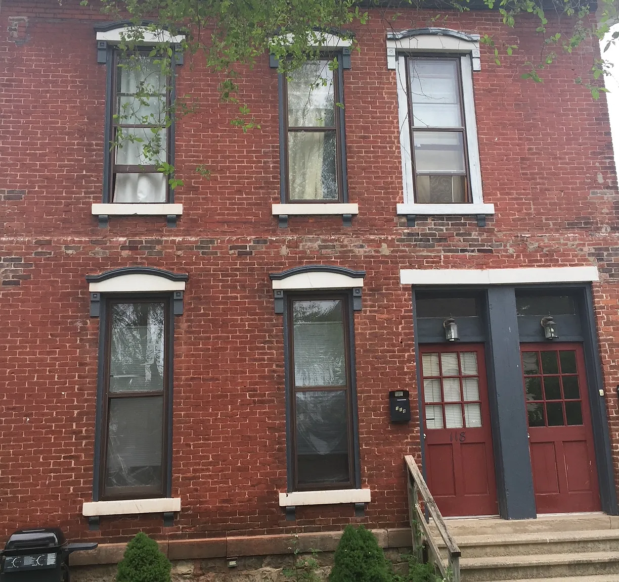 2 Private Furnished Rooms Available. Perfect Purdue Student Housing Steps from Campus & Downtown! — Photo 1