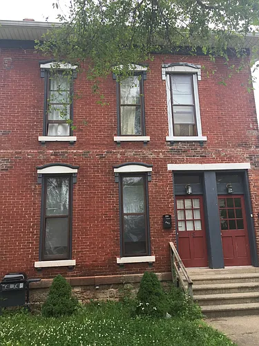 118 S 6th St Photo 1
