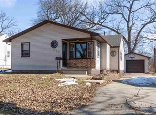 607 Hickory St, Waterloo, IA 50701