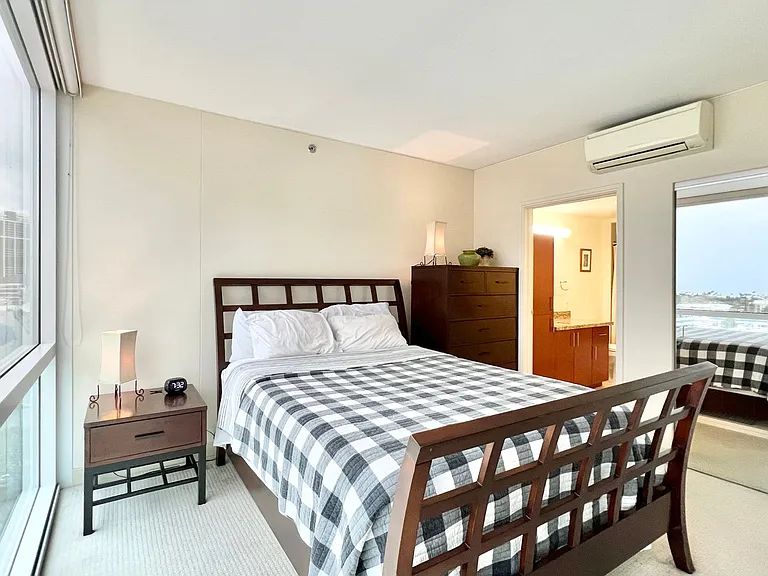 909 Kapiolani Blvd #1601 — Photo 22